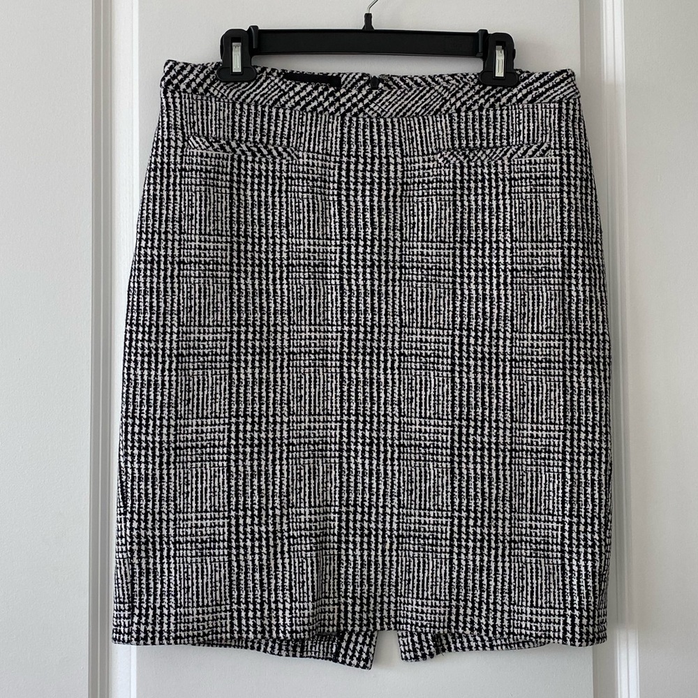 Talbots Sz 10 plaid skirt black and white EUC